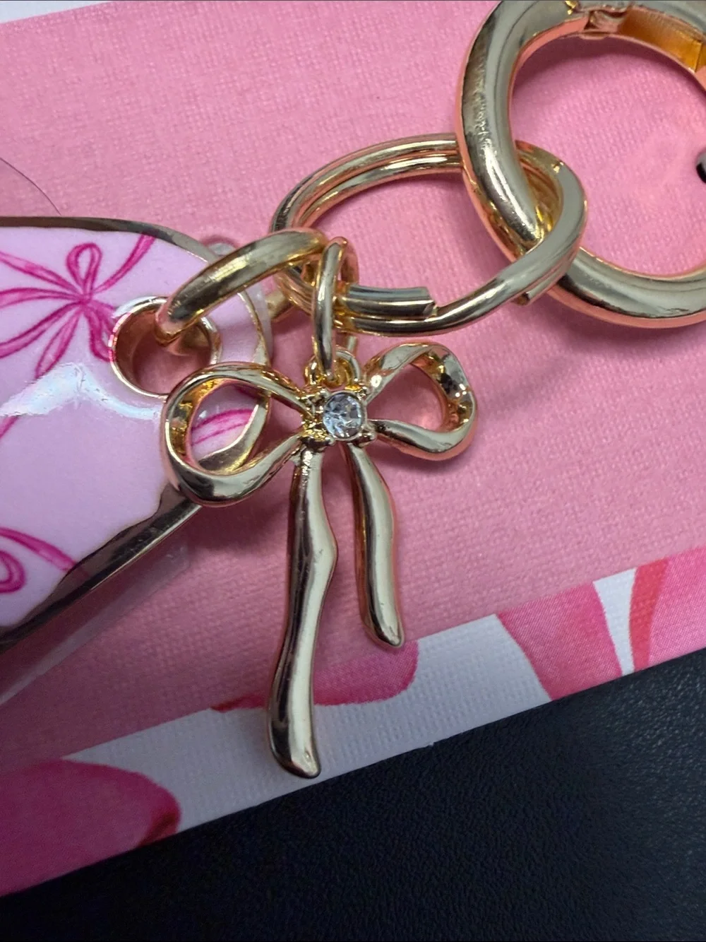 Piper K | Pink Bow 🎀 Bag Charm